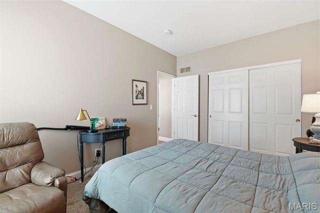 12638 Jane Denny Lane, St Louis, MO 63128