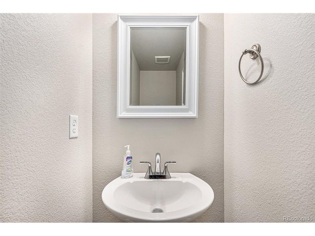 6109 Burdock Ct 103, Erie, CO 80516