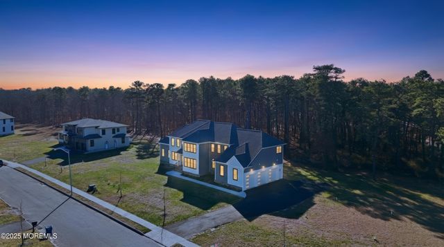 2 Haystack Court, Howell, NJ 07731