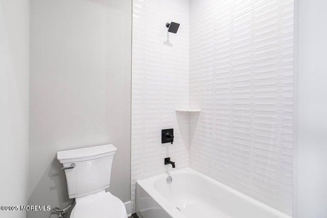 2 Haystack Court, Howell, NJ 07731