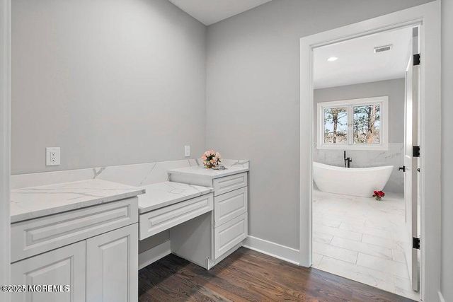 2 Haystack Court, Howell, NJ 07731