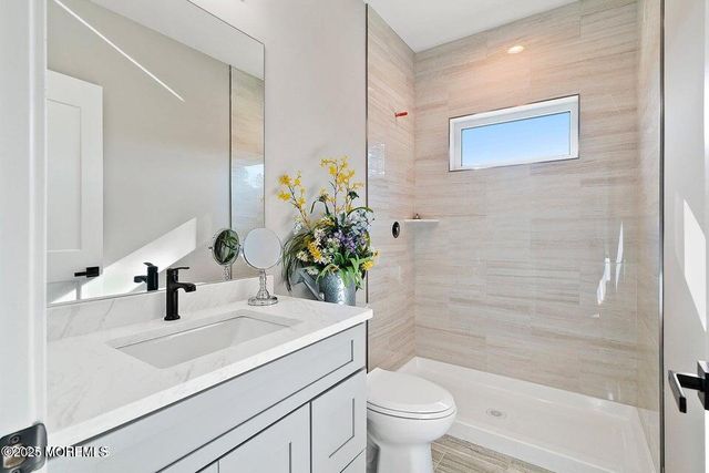 2 Haystack Court, Howell, NJ 07731