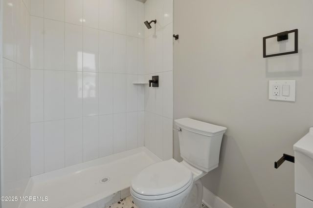 2 Haystack Court, Howell, NJ 07731