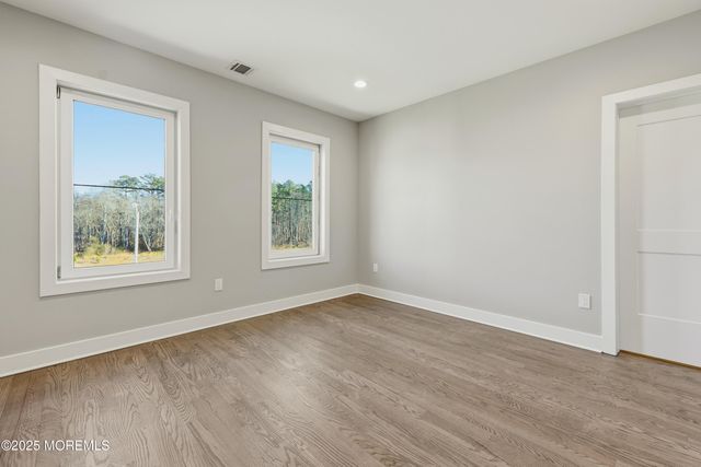 2 Haystack Court, Howell, NJ 07731