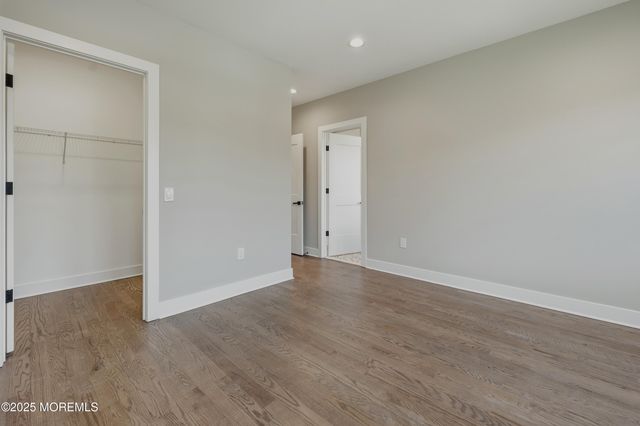 2 Haystack Court, Howell, NJ 07731