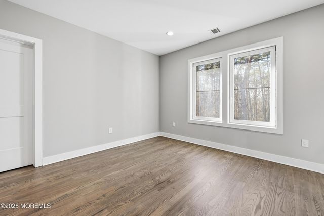 2 Haystack Court, Howell, NJ 07731