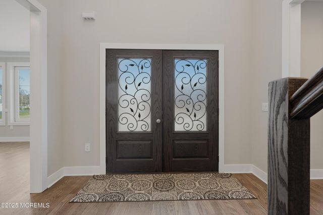 2 Haystack Court, Howell, NJ 07731