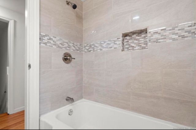 2071 Middletown Avenue, North Branford, CT 06472