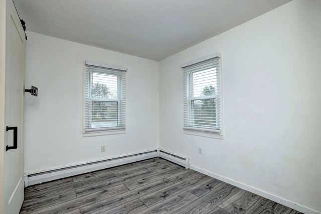 2071 Middletown Avenue, North Branford, CT 06472