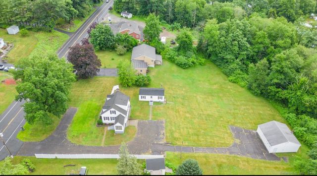 2071 Middletown Avenue, North Branford, CT 06472