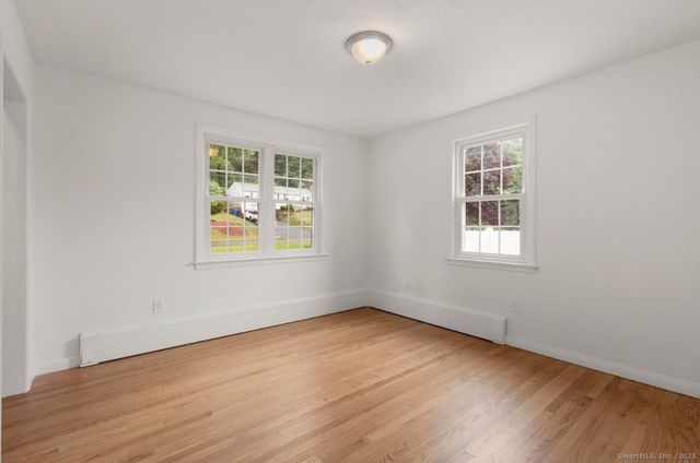 2071 Middletown Avenue, North Branford, CT 06472