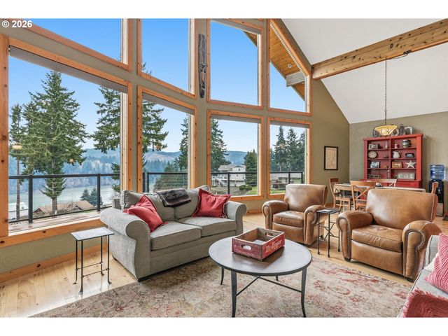 101 LIGHTHOUSE Ln, Mossyrock, WA 98564