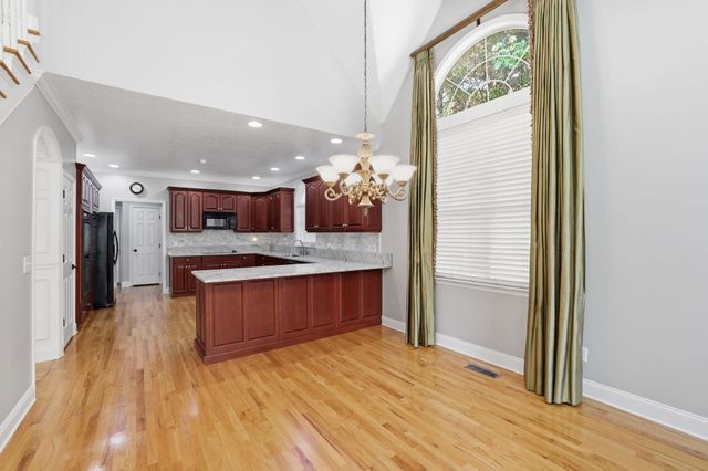 3132 Forest Shadows Drive, Chattanooga, TN 37421