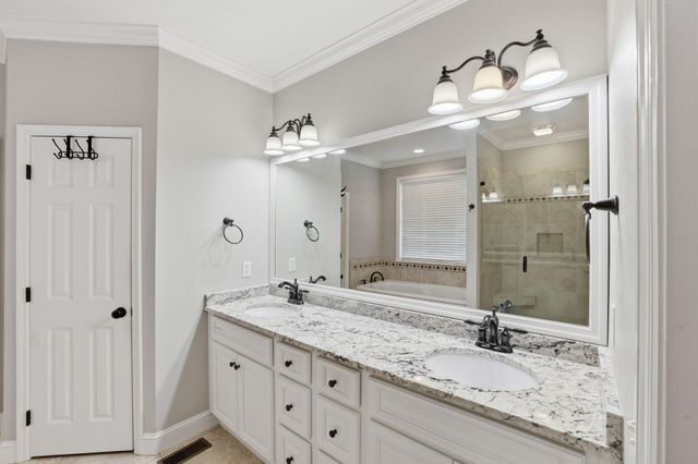 3132 Forest Shadows Drive, Chattanooga, TN 37421