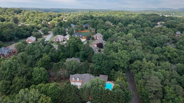 3132 Forest Shadows Drive, Chattanooga, TN 37421
