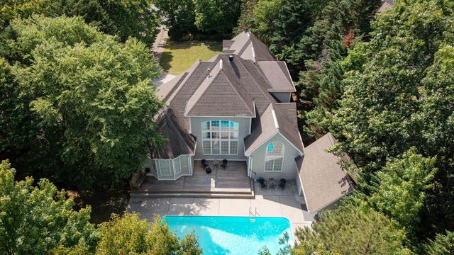 3132 Forest Shadows Drive, Chattanooga, TN 37421