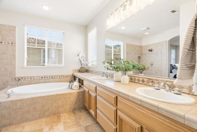 7543 Turnberry Way, Gilroy, CA 95020