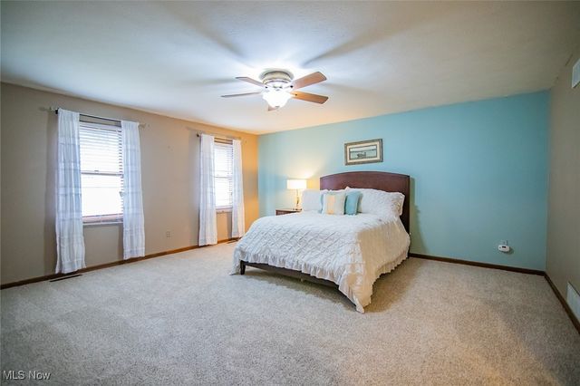 151 Granada Circle, Parkersburg, WV 26104