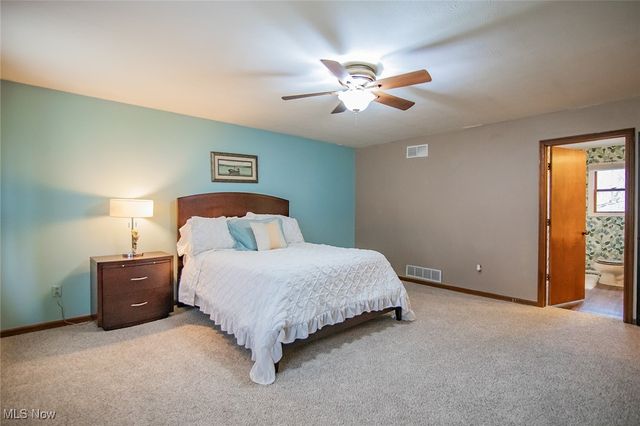 151 Granada Circle, Parkersburg, WV 26104