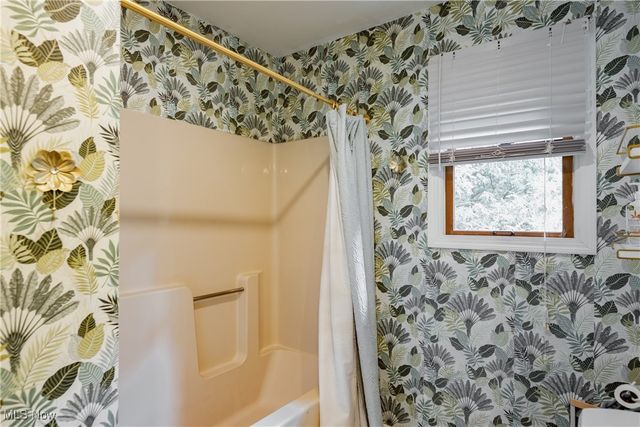 151 Granada Circle, Parkersburg, WV 26104