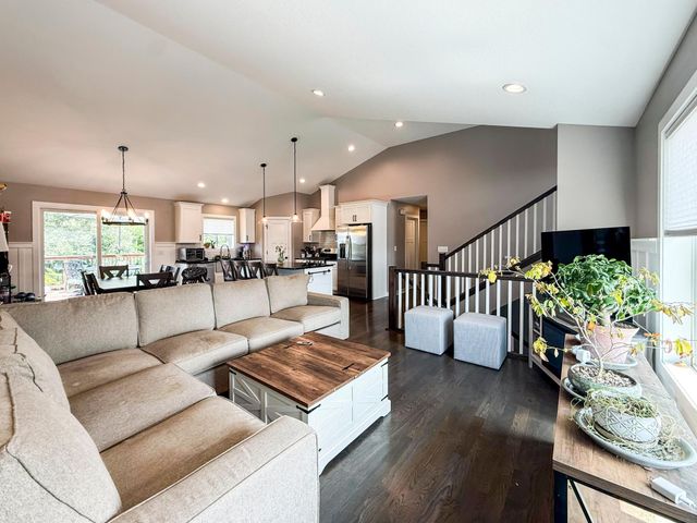 1657 Century Ridge Lane NE, Rochester, MN 55906