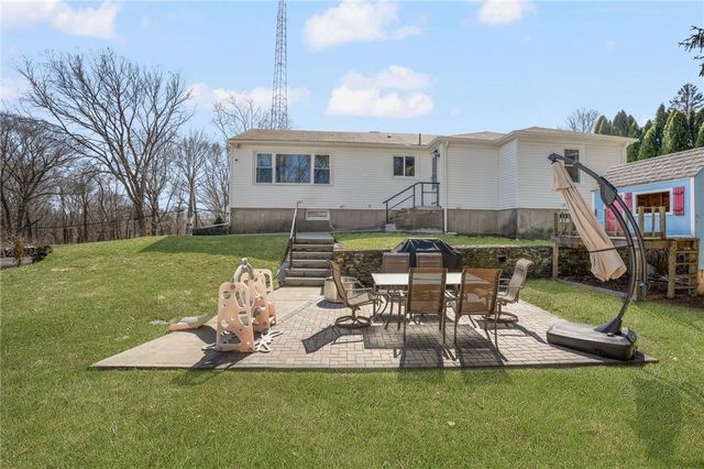 9 Heath Street, Johnston, RI 02919