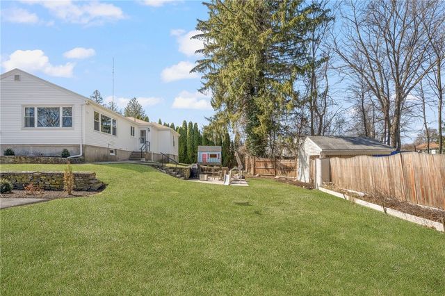 9 Heath Street, Johnston, RI 02919
