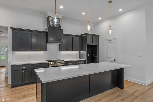 231 Ramsey, Stonewall, LA 71078