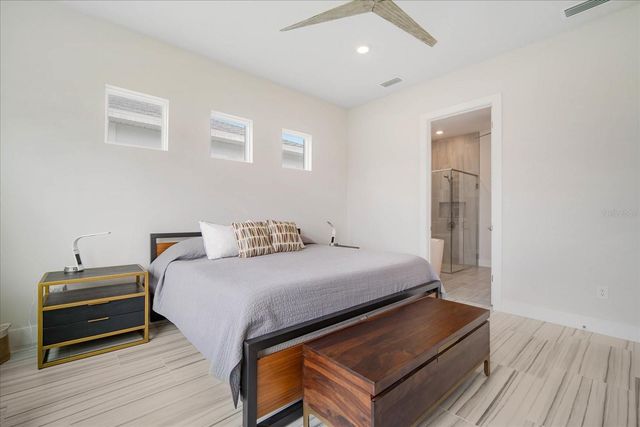 8809 DRUMMER PLANK DRIVE, Wesley Chapel, FL 33545