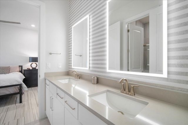 8809 DRUMMER PLANK DRIVE, Wesley Chapel, FL 33545