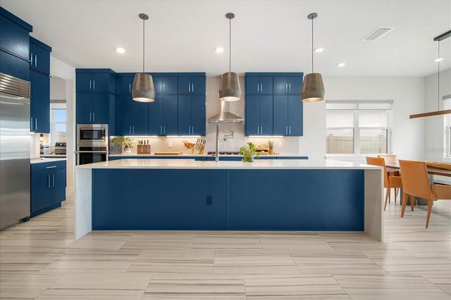 8809 DRUMMER PLANK DRIVE, Wesley Chapel, FL 33545