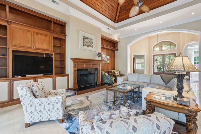 9 Holly Grove Rd, Bluffton, SC 29909