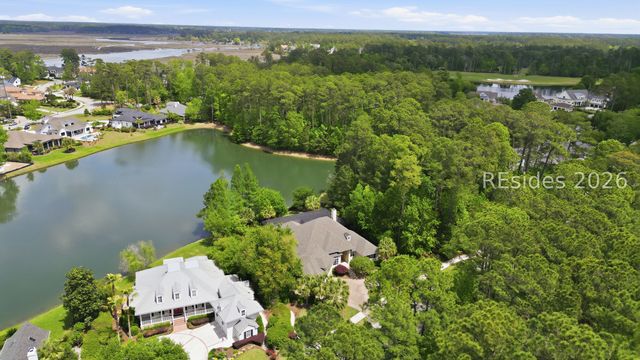 9 Holly Grove Rd, Bluffton, SC 29909