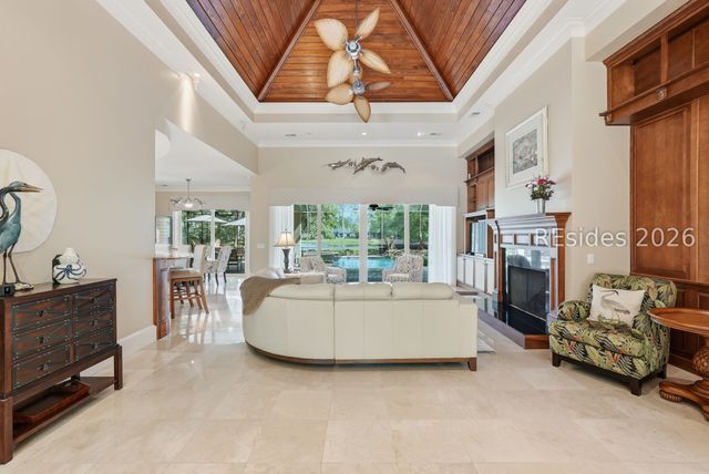 9 Holly Grove Rd, Bluffton, SC 29909