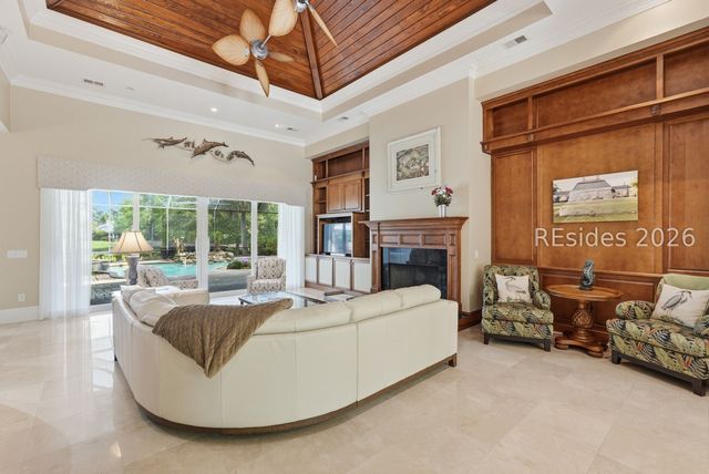 9 Holly Grove Rd, Bluffton, SC 29909