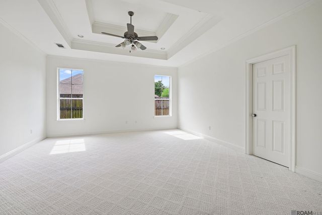 36472 S Winding Ridge Dr, Prairieville, LA 70769