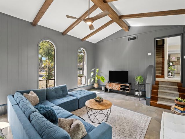 9004 Collingwood DR, Austin, TX 78748