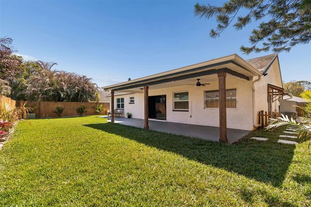 2817 WENDOVER TERRACE, Palm Harbor, FL 34685