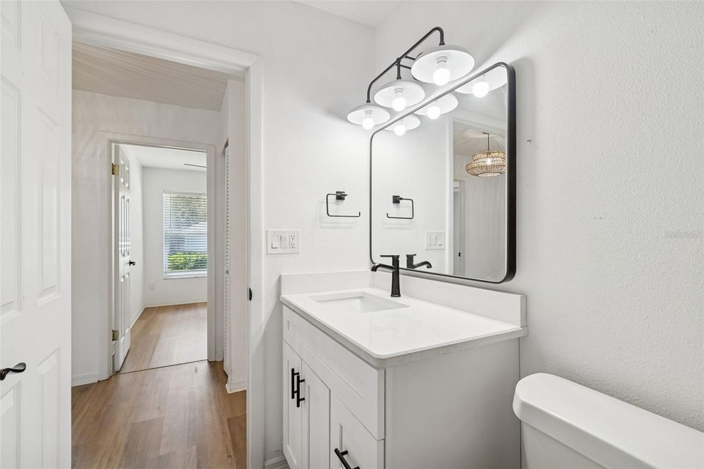 Image 9 of property listing at 2817 WENDOVER TERRACE, Palm Harbor, FL 34685