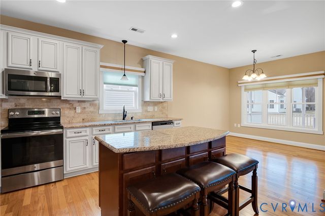 7504 Red Hill Club Ct, Henrico, VA 23231