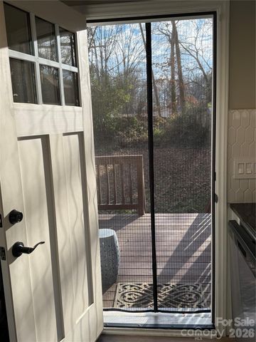 1828 Finchley Drive, Charlotte, NC 28215