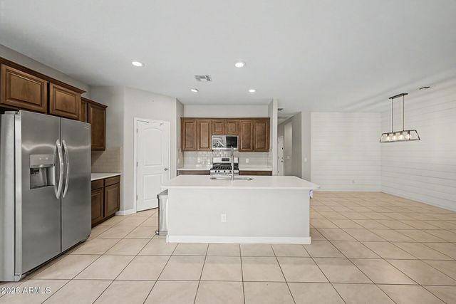 32961 N ASH TREE Lane, San Tan Valley, AZ 85144