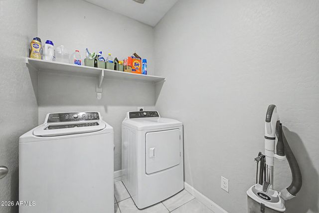 32961 N ASH TREE Lane, San Tan Valley, AZ 85144