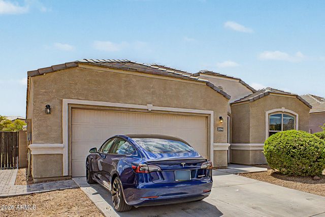 32961 N ASH TREE Lane, San Tan Valley, AZ 85144