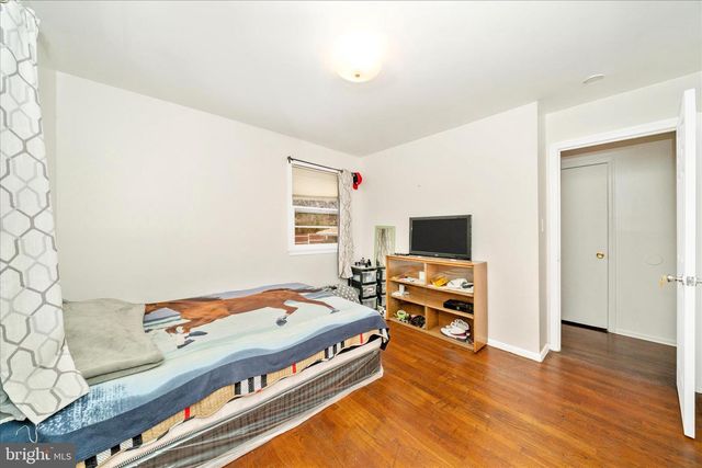 5821 MENTANA ST, Hyattsville, MD 20784