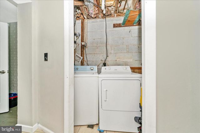 5821 MENTANA ST, Hyattsville, MD 20784