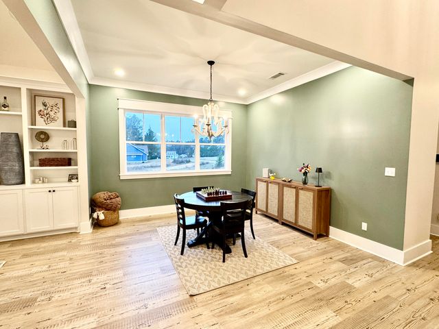 124 Cherry Laurel Loop, Hattiesburg, MS 39402