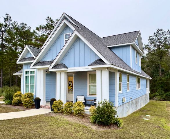 124 Cherry Laurel Loop, Hattiesburg, MS 39402