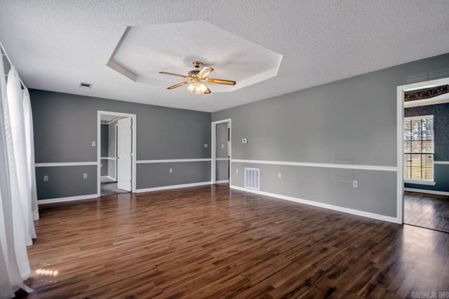 801 Kamak Drive, Beebe, AR 72012