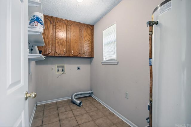 801 Kamak Drive, Beebe, AR 72012